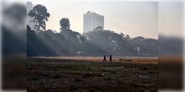 Read more about - বড়দিনে ও বর্ষবরণের সকালে জাঁকিয়ে শীতের আমেজ, ১ ডিগ্রি নামল পারদ।        