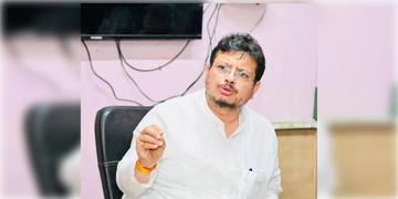 Read more about - Ritabrata Banerjee | সিইও দফতরে ভালো তৃণমুল, "নাম বা প্রতীক চাইব না"- জল্পনা ওড়ালেন ঋতব্রত