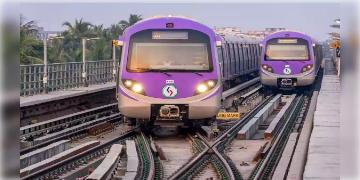 Read more about - Kolkata Metro | ফের মেট্রো বিভ্রাট, ৪০ মিনিট ট্রেন এলোনা শহীদ ক্ষুদিরাম টু দক্ষিণেশ্বরের স্টেশনে, ভোগান্তি নিত্যযাত্রীদের
