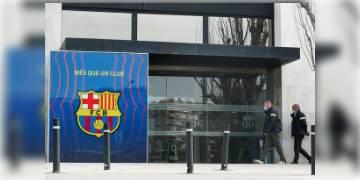 Read more about - বাড়ি থেকে গ্রেফতার জোসেপ বার্তামেউ,  ক্লাবে হানা পুলিশের                                           