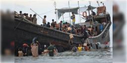 Read more about - Rohingya | বঙ্গোপসাগরে ৫০০ রোহিঙ্গা নিয়ে ডুবে গেলো ২টি নৌকা! সকলেরই মৃত্যুর আশঙ্কা!