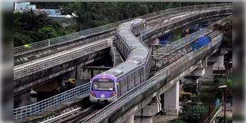 Read more about - Kolkata Metro | নিউ গড়িয়া-রুবি রুটে চলবে অতিরিক্ত মেট্রো! আগস্ট থেকেই বিশেষ সুবিধা পাবেন যাত্রীরা