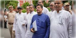 Read more about - TMC WB | ‘আসল তৃণমূল’ কে? ১০ জুলাইয়ের মধ্যে জমা দিতে হবে নথি! ঋতব্রতদের সময় বেঁধে দিলো কমিশন