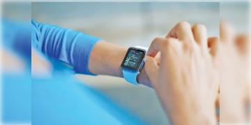 Read more about - Smart Watch: সাবধান, স্মার্টওয়াচ ব্যবহার করে অভিনব প্রতারণা!