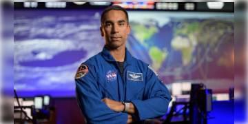 Read more about - এই প্রথম নাসার চন্দ্রাভিযানের জন্য ভারতীয় বংশোদ্ভূতকে মহাকাশচারী হিসেবে বেছে নিল নাসা।