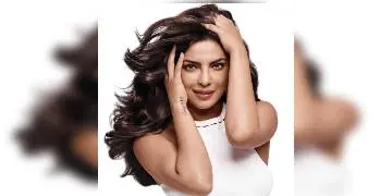 Read more about - দেশবাসীকে ২২ কোটি টাকার কোভিড মোকাবিলার সরঞ্জাম পাঠাতে চলেছেন ‘দেশি গার্ল’