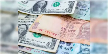 Read more about - Rupee-Dollar | ডলারের তুলনায় মঙ্গলবার আরও কমলো টাকার মূল্য, এই পতনকে সর্বকালীন পতন হিসেবে দেখছেন বিশেষজ্ঞরা