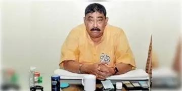 Read more about - সিবিআই তলব করা সত্বেও নিজাম প্যালেসে হাজির হলেন না তৃণমূলের অনুব্রত মণ্ডল