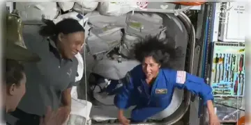 Read more about - Sunita Williams | তৃতীয়বারের জন্য মহাকাশে পাড়ি! স্পেস স্টেশনে পৌঁছেই নাচ সুনীতা উইলিয়মসের! দেখুন ভিডিও!