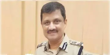 Read more about - স্বরাষ্ট্রমন্ত্রক থেকে কোনো নাম না আসায়, রাজ্য পুলিসের কার্যনির্বাহী DG মনোজ মালব্য