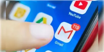 Read more about - আপনি কী আপনার ইমেল পাসওয়ার্ড ভুলে গেছেন? জেনে নিন কীভাবে অ্যাকাউন্ট রিকভার করবেন