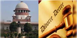 Read more about - Divorce Settlement | পারস্পরিক সম্মতিতে বিবাহবিচ্ছেদের চুক্তির পরে সম্মতি প্রত্যাহার করা যাবে না, স্পষ্ট জানালো সুপ্রিম কোর্ট!