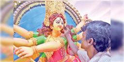 Read more about - Bangladesh Durga Puja | বাংলাদেশে দুর্গাপুজোর জন্য বাড়লো সরকারি ছুটি, একদিনের বদলে ছুটি থাকবে টানা চারদিন