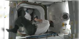 Read more about - Shubhanshu Shukla | রীতি মেনে করছেন 'ডিনার', গবেষণার ফাঁকে চলছে শরীরচর্চাও, গত ২৪ ঘন্টায় আর কী কী করলেন শুভাংশু?