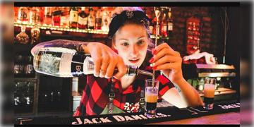 Read more about - Bartender Women | এবার বারে নিশ্চিন্তে কাজ করতে পারবেন মহিলারাও, বড়ো পদক্ষেপ মমতা সরকারের