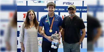 Read more about - National Shooting Championship । পরিবারসুদ্ধ নামবেন শুটিং এর ময়দানে, অদ্ভুত ঘোষণা অলিম্পিয়ান জয়দীপ কর্মকারের