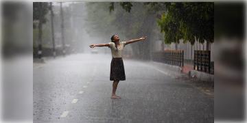 Read more about - WB Weather | ৪৮ ঘন্টার মধ্যে বর্ষা ঢুকবে উত্তরবঙ্গে! প্রাক বর্ষায় ভিজবে কলকাতা-সহ দক্ষিণবঙ্গের একাধিক অংশ!