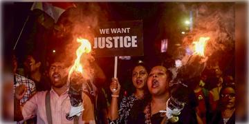 Read more about - RG Kar Case | অবশেষে বিচার পেতে চলেছে 'তিলোত্তমা'! আগামী ১৮ জানুয়ারি আরজিকর ধর্ষণ-খুন কাণ্ডের রায়দান