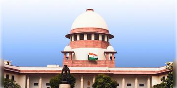Read more about - Supreme Court | বাংলাদেশে আটকে থাকা বীরভূমের পরিযায়ী শ্রমিকদের ১০ দিনের মধ্যে ফেরাতে হবে দেশে, কেন্দ্রকে নির্দেশ সুপ্রিম কোর্টের!