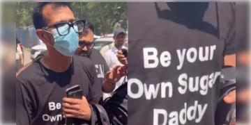 Read more about - Yuzvendra Chahal | ‘সুগার ড্যাডি’ টি-শার্টে আদালতে পৌঁছলেন চাহাল, ৪ কোটির খোরপোশ চাওয়ায় ব্যঙ্গ প্রাক্তন ধনশ্রীকে?