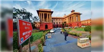 Read more about - আয়কর রিটার্নের নয়া ওয়েবসাইট চালু হল, কি কি সুবিধা পেতে পারেন জানুন