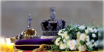 Read more about - অন্তিম যাত্রায় মহারাণী এলিজাবেথ! ৫০০ ক্যারেটের গ্রেট স্টার হীরে ফেরত চাইল দক্ষিণ আফ্রিকা