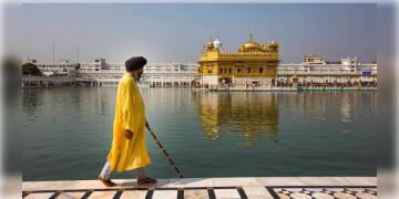 Read more about - Punjab | স্বর্ণমন্দিরের কাছে তিন শহরকে 'পবিত্র শহর' হিসেবে মান্যতা, নিষিদ্ধ হবে মদ-মাংস!