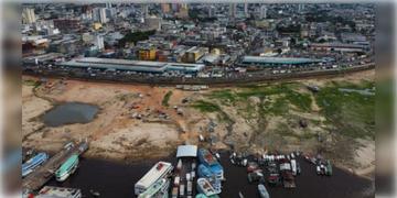 Read more about - Amazon Forest | আমাজনের অন্যতম গুরুত্বপূর্ণ উপনদীর জলস্তর নেমে চলেছে রেকর্ড পরিমাণে, বিপাকে বহু মানুষ