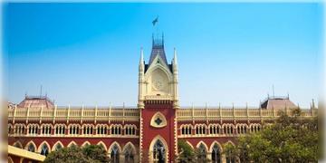 Read more about - Kolkata High Court | "তিন সপ্তাহের মধ্যে আদালতকে জানাতে হবে"- সাংবাদিক ও পুলিশের উপর দুষ্কৃতীদের হামলার ঘটনায় গাইডলাইন তৈরির নির্দেশ হাইকোর্টের