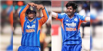Read more about - India vs Zimbabwe | হাফসেঞ্চুরি বৈভবের, বোলিংয়ে কামাল ময়ঙ্কেরও, হেসেখেলে জিতল শ্রেয়সের ‘মেন ইন ব্লু’
