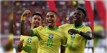 Read more about - Brazil Football Team | কলকাতায় আসছেন ভিনিসিয়াস জুনিয়র-রাফিনহারা! ভারতের বিরুদ্ধে পূর্ণাঙ্গ স্কোয়াড ঘোষণা ব্রাজিলের