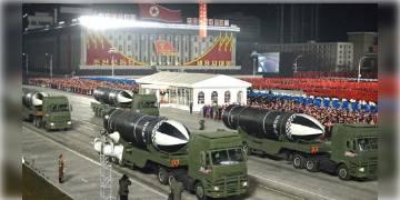 Read more about - কিম জং উনের উপস্থিতিতে ‘বিশ্বের সবচেয়ে শক্তিশালী’ অস্ত্রের প্রদর্শন করল উত্তর কোরিয়া