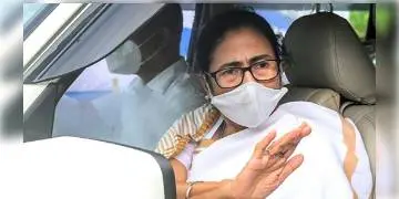 Read more about - উপনির্বাচনের প্রচার শুরু ভবানীপুরে, ভোট-প্রচারে কর্মীদের উৎসাহ দিলেন সেখানকার প্রার্থী মুখ্যমন্ত্রী