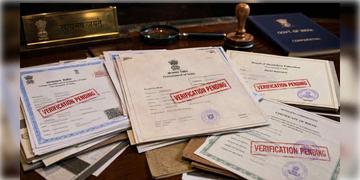 Read more about - Caste Certificate Reverification | সন্দেহের তালিকায় ৪৫ হাজারের বেশি সার্টিফিকেট! জাতিগত শংসাপত্র বাতিলের প্রক্রিয়া শুরু রাজ্যের