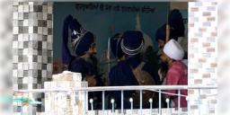 Read more about - Uttarakhand Gurudwara | গুরুদ্বারের ছাদে পুণ্যার্থীকে পণবন্দি, তিনদিন পর ‘বিজয় মিছিল’ করে গুরুদ্বার ত্যাগ নিহাঙ্গ শিখদের