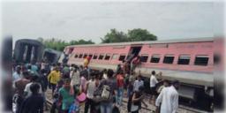 Read more about - Dibrugarh Express Accident । লাইনচ্যুত চণ্ডীগড় থেকে ডিব্রুগড়গামী ডিব্রুগড় এক্সপ্রেস! উল্টে গেল ট্রেনটির ১০ থেকে ১২টি কামরা