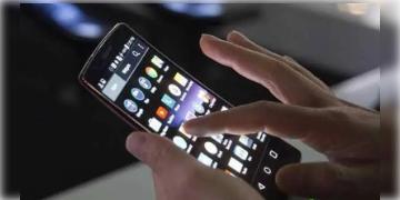 Read more about - নয়া আচরণবিধি জারি, স্কুল চলাকালীন শিক্ষকদের মোবাইল ব্যবহারে নিষেধাজ্ঞা জারি করল রাজ্য