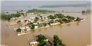 Read more about - Pakistan Flood | ৪০ বছর পর ভয়াবহ বন্যার কোপে লাহোর, ২৪ ঘন্টায় পাকিস্তানে মৃত ২২!