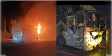 Read more about - Greater Noida Bus Fire | চলন্ত স্লিপার বাসে ভয়াবহ অগ্নিকাণ্ডে, জীবন্ত দগ্ধ ৯! আহত একাধিক