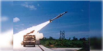 Read more about - Chicken Neck | ভারত-পাক যুদ্ধের আবহেই শিলিগুড়ির চিকেন নেকে বসলো মিসাইল লঞ্চার!