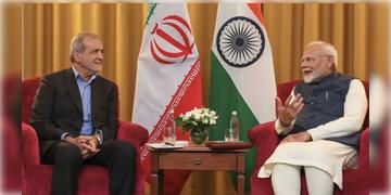 Read more about - India-Iran | ‘শিপিং লেনগুলি খোলা রাখা গুরুত্বপূর্ণ’- ইরানের প্রেসিডেন্টকে ফোন প্রধানমন্ত্রী মোদির