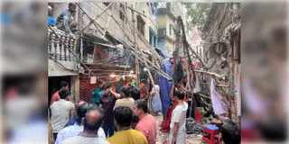 Read more about - Bangladesh Earthquake | ফের কম্পন ঢাকায়, একদিনে দুবার ভূমিকম্পে কাঁপলো বাংলাদেশ
