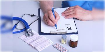 Read more about - রাজ্য স্বাস্থ্য দফতর মেডিক্যাল কলেজের শিক্ষকদের জন্য নতুন বদলি নীতি নিয়ে এল