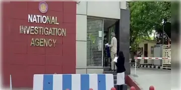 Read more about - CRPF | টাকার বদলে তথ্য পাচার! পাকিস্তানের হয়ে গুপ্তচরবৃত্তির অভিযোগে এবার গ্রেফতার এবার এক CRPF জওয়ান!