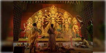 Read more about - Durga Puja 2026 | রাত পেরোলেই মহাষ্টমী, জেনে নিন এই বছর অঞ্জলি দেওয়ার শুভ সময় কখন