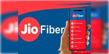 Read more about - জিও গ্রাহকদের জন্য সুখবর! ৬ মাসের প্ল্যানগুলির ভ্যালিডিটি যথাক্রমে 15 দিন এবং 30 দিন করে বাড়লো