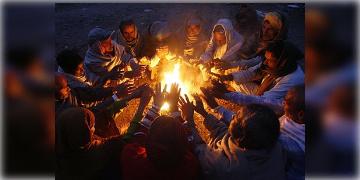 Read more about - West Bengal Weather | অবশেষে বঙ্গে শীতের আগমণ! তিনদিনে রাজ্যে রাতের তাপমাত্রা কমবে তিন থেকে পাঁচ ডিগ্রি!