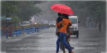 Read more about - Weather Update | বঙ্গে হাওয়া বদল, বেলা বাড়তেই ঝড়বৃষ্টির আশঙ্কা শহর কলকাতায়
