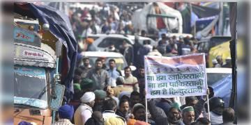 Read more about - কৃষক আন্দোলন নিয়ে টুইট করায় প্রায় আড়াইশো অ্যাকাউন্ট সাময়িক বন্ধ করল টুইটার