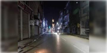 Read more about - করোনা পরিস্থিতি নিয়ন্ত্রণে আনতে ১২ ঘণ্টার নাইট কার্ফু জারি করল পুনে পুরসভা